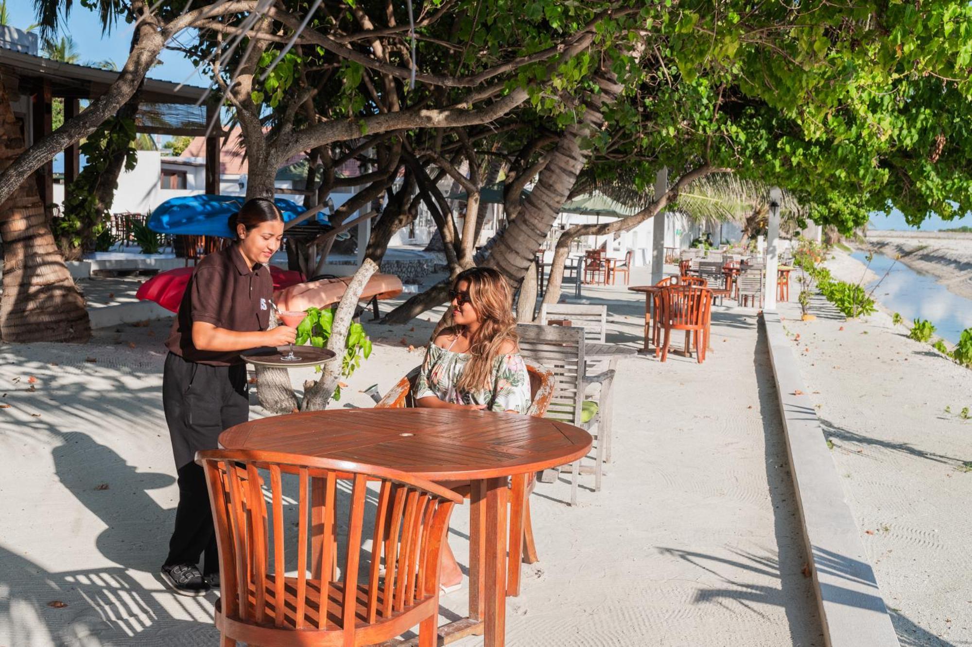 Wave Sound By 3S Maldives Hotel Addu City Luaran gambar